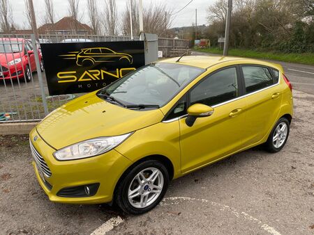 FORD FIESTA 1.25 Zetec Euro 5 5dr