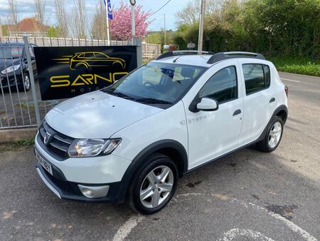 DACIA SANDERO STEPWAY 1.5 dCi Laureate Euro 5 5dr