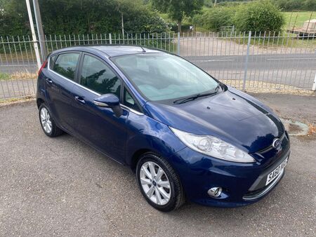 FORD FIESTA 1.25 Zetec 5dr