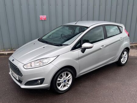 FORD FIESTA 1.25 Zetec Euro 5 5dr